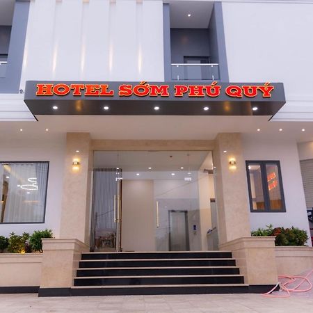 Hotel Khach San Som Phu Quy - Ninh Thuan Phan Rang Exteriér fotografie
